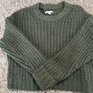 Army green American eagle sweater